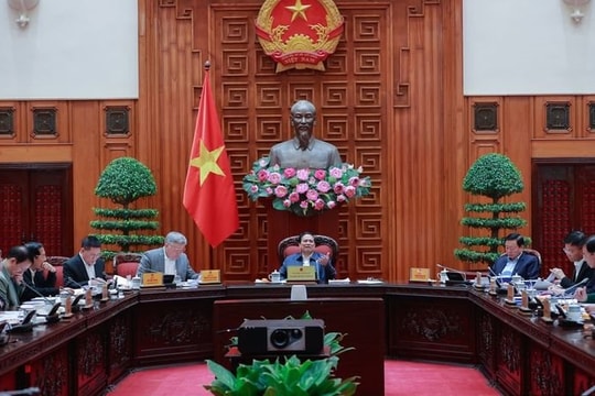 Thủ tướng: Lựa chọn phương án tối ưu nhất trong sắp xếp, tinh gọn bộ máy để báo cáo cấp có thẩm quyền