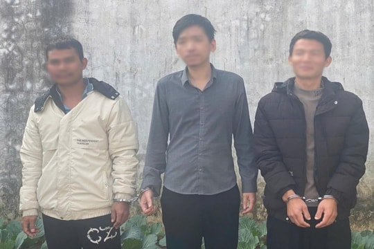 Khởi tố 3 đối tượng mua bán, tàng trữ pháo trái phép