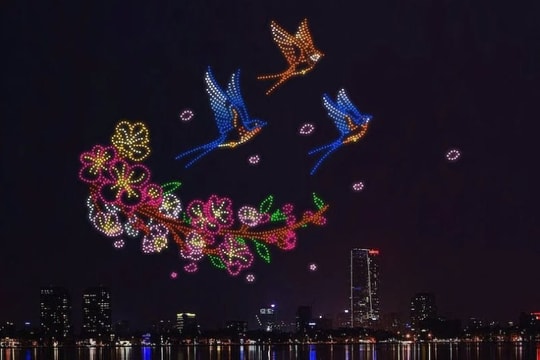 2025 drone sẽ tỏa sáng trong chương trình Hòa nhạc ánh sáng tại hồ Tây