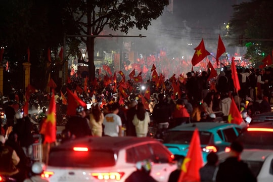 Đảm bảo an ninh trong lễ diễu hành rước cúp vô địch ASEAN Cup 2024