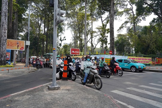 Ý thức tham gia giao thông ở TP.HCM chuyển biến rõ nét