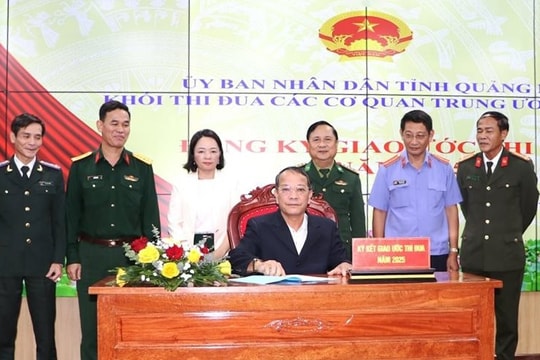 Các cơ quan Trung ương trên địa bàn tỉnh Quảng Ngãi tổng kết công tác thi đua