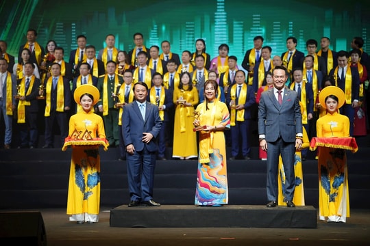 SHB được vinh danh trong Top 100 Giải thưởng Sao Vàng đất Việt 2024