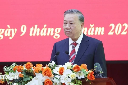 Đội ngũ trí thức, nhà khoa học, văn nghệ sĩ tăng cường trách nhiệm, sứ mệnh trong giai đoạn phát triển mới