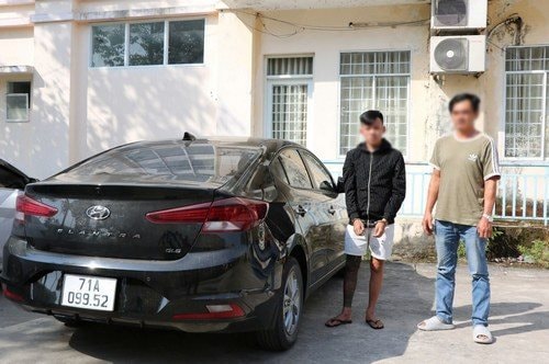 Bắt quả tang vụ mua bán, vận chuyển trái phép 1kg chất ma túy