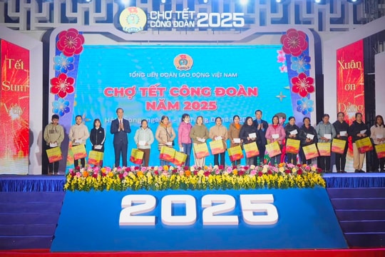 Khai mạc Chợ Tết Công đoàn năm 2025 tại Hải Phòng
