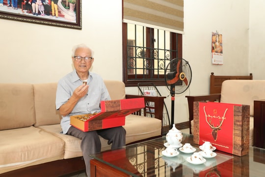 Thầy thuốc U90 chia sẻ bí quyết sống khỏe dù mắc nhiều bệnh nền