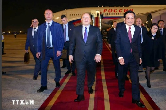 Thủ tướng Nga Mikhail Vladimirovich Mishustin bắt đầu thăm chính thức Việt Nam