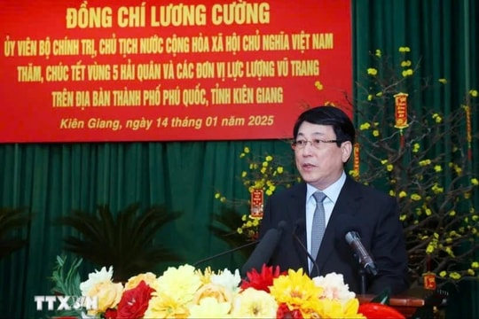 Chủ tịch nước: Lực lượng vũ trang Kiên Giang quản lý, bảo vệ chủ quyền vùng biển