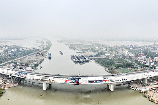 Nam Định: Hợp long cầu Lạc Quần mới