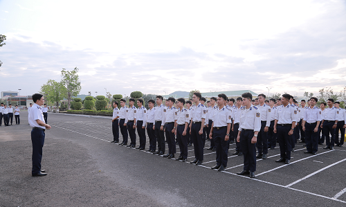 BTL Vùng Cảnh sát biển 4: Xúc động chia tay chiến sĩ hoàn thành nghĩa vụ quân sự