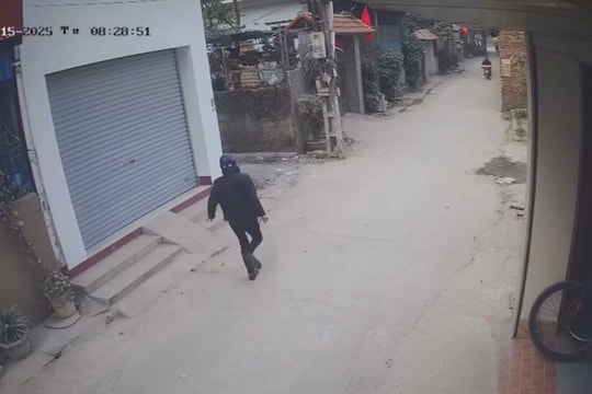 Hà Nội: Bắt giữ nghi phạm tấn công người đàn ông gục giữa đường