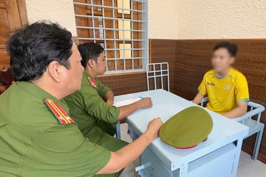 Nhóm thanh niên mang hung khí đi giải quyết mâu thuẫn