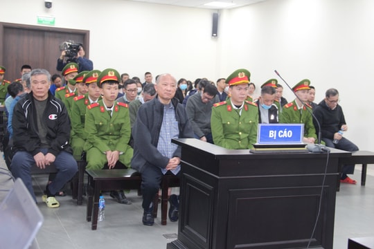 Hình ảnh phiên tòa xét xử cựu Chủ tịch UBND tỉnh Bình Thuận Lê Tiến Phương