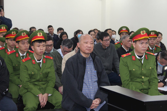 Cựu Chủ tịch tỉnh Bình Thuận hầu tòa vì gây thất thoát hàng trăm tỷ đồng