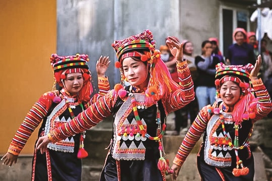 Vũ khúc biên thùy