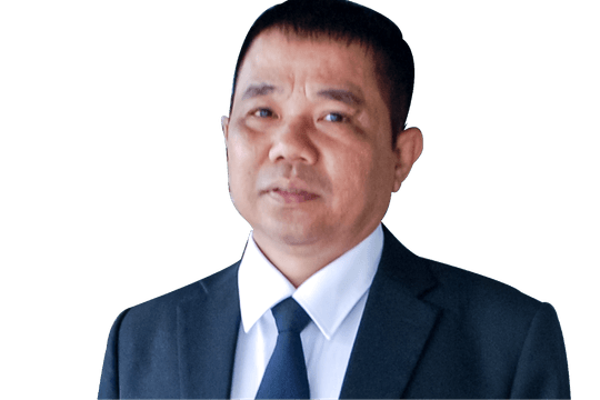 Người Thẩm phán "gánh" luật lên non