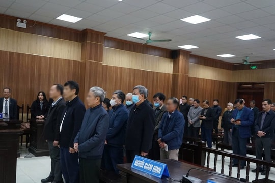 Cựu Bí thư, cựu Chủ tịch UBND tỉnh Thanh Hóa được hưởng án treo