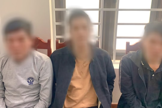 Mua ma túy rồi rủ bạn cùng sử dụng