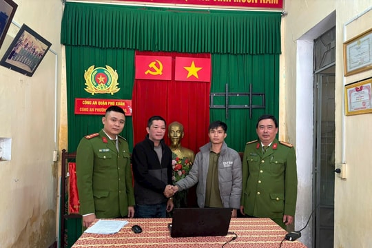 Thông tin vụ tài xế xe ô tô vượt ẩu đánh người ở Huế