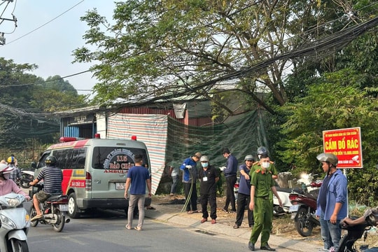 Người đàn ông treo cổ trên cây cổ thụ ở TP.HCM