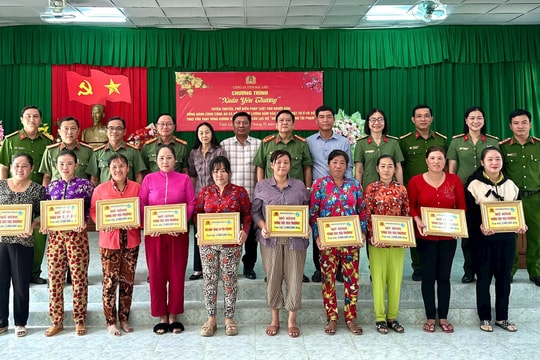 Chương trình “Xuân yêu thương” mang Tết ấm đến với người dân nghèo