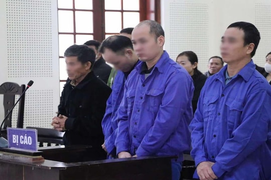 Xét xử trực tuyến vụ án mua bán, tàng trữ pháo nổ