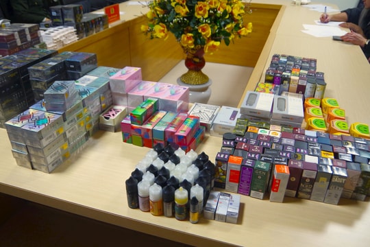 Thu giữ trên 700 sản phẩm thuốc lá điện tử tại Thái Nguyên