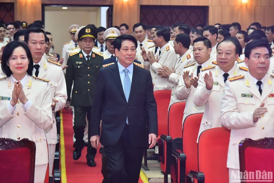 Chủ tịch nước Lương Cường: Cảnh vệ là lực lượng vũ trang trọng yếu, tin cậy, tuyệt đối trung thành