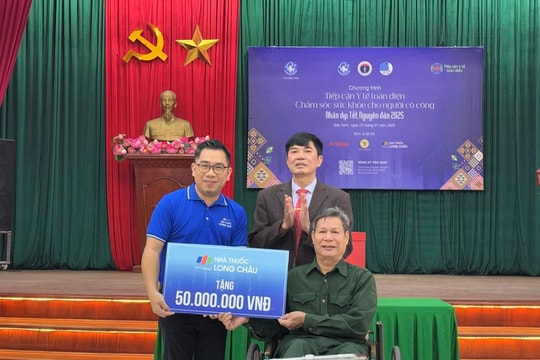 FPT Long Châu thăm, tặng quà thương, bệnh binh tại Trung tâm Điều dưỡng thương binh Thuận Thành nhân dịp Tết Ất Tỵ