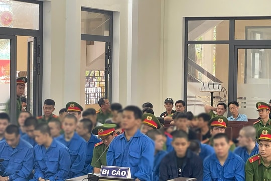 Gây rối trật tự công cộng, 40 bị cáo lĩnh án