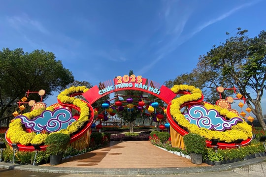 Nhiều hoạt động hấp dẫn mừng Xuân Ất Tỵ tại Huế