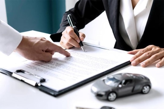 Từ vụ “làm giả tài liệu” tại Thanh Xuân, Hà Nội: Liệu có đường dây làm dịch vụ sang tên ô tô trái phép?