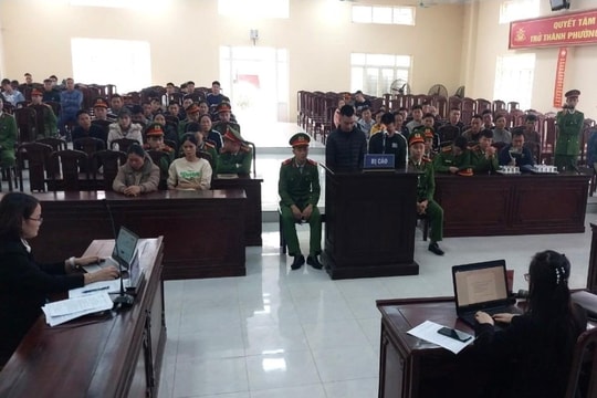 Xét xử lưu động vụ án buôn bán pháo nổ trong dịp Tết Nguyên đán