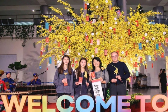 TP.HCM: Nhiều hoạt động kích cầu du lịch dịp Tết