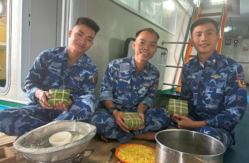Tết trên tàu Cảnh sát biển