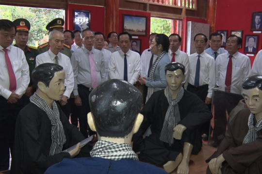 Lãnh đạo tỉnh Bạc Liêu thăm viếng nơi thành lập Chi bộ Đảng đầu tiên của tỉnh