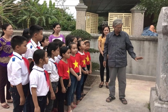 Văn bia và dấu ấn văn hóa lịch sử