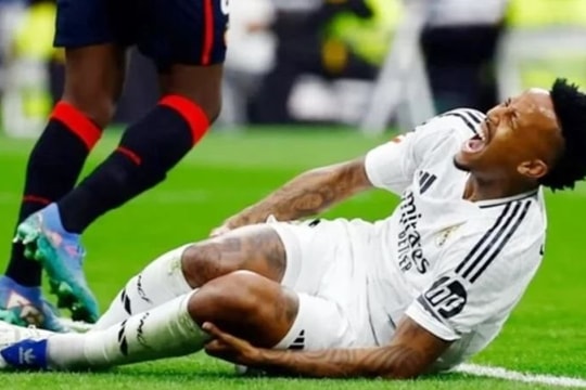 Real khủng hoảng lực lượng trước ngày "đại chiến"