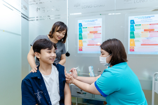 Người dân có thể chủ động phòng ngừa các biến chứng nguy hiểm của cúm mùa bằng vaccine
