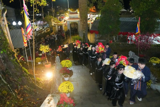 Độc đáo ngôi đền lớn nhất Cao Bằng