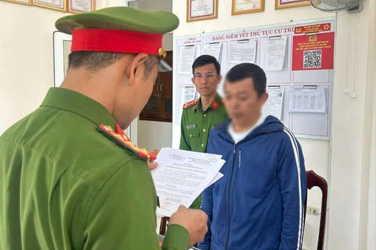 Dùng cồn y tế pha chế rượu khiến hai du khách nước ngoài tử vong