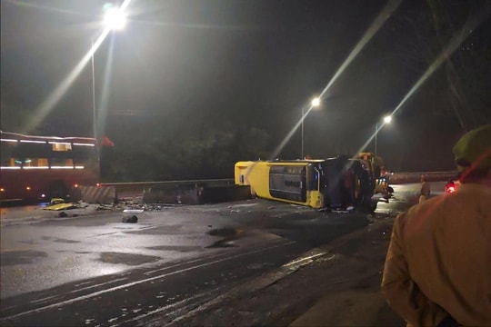 Phú Yên: Tai nạn xe khách khiến 3 người tử vong, nhiều người bị thương