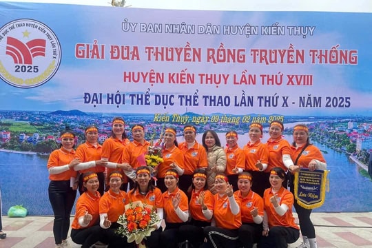 Sôi động giải đua thuyền rồng trên sông Đa Độ