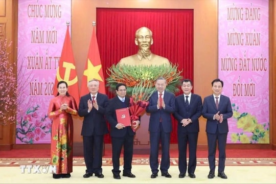 Tinh gọn bộ máy: Thống nhất, đồng bộ trong cả hệ thống chính trị