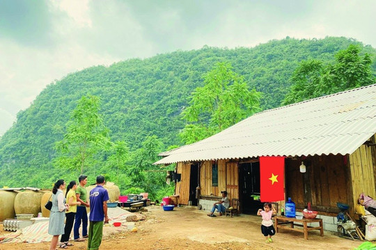 Cao Bằng: Phấn đấu không còn nhà tạm, nhà dột nát trong năm 2025