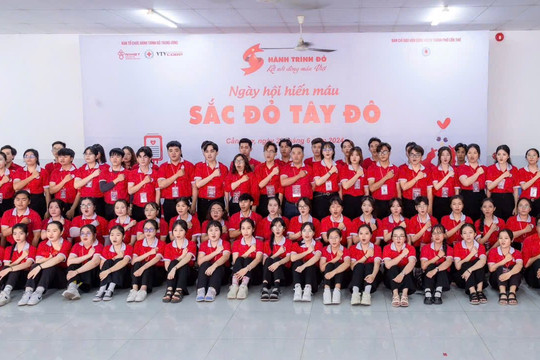 Câu lạc bộ trẻ và những giọt máu hồng ý nghĩa