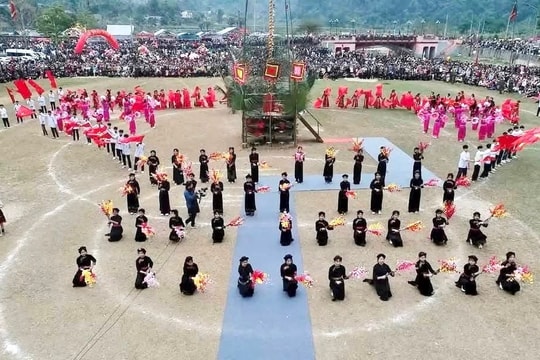 Tuyên Quang: Đặc sắc Lễ hội Lồng Tông ở huyện Lâm Bình