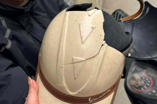 Công an làm việc với tài xế Lexus hành hung nam shipper ở Hà Nội