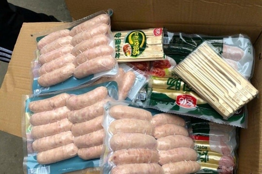 Lạng Sơn: Phát hiện số lượng lớn thực phẩm không rõ nguồn gốc